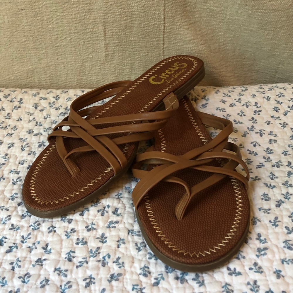 NWT + Sam Edelman + strappy sandals